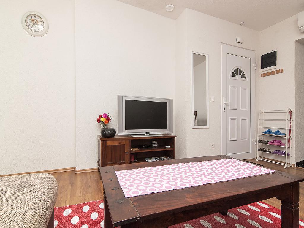 Old Town Apartment 91 Pula Ruang foto